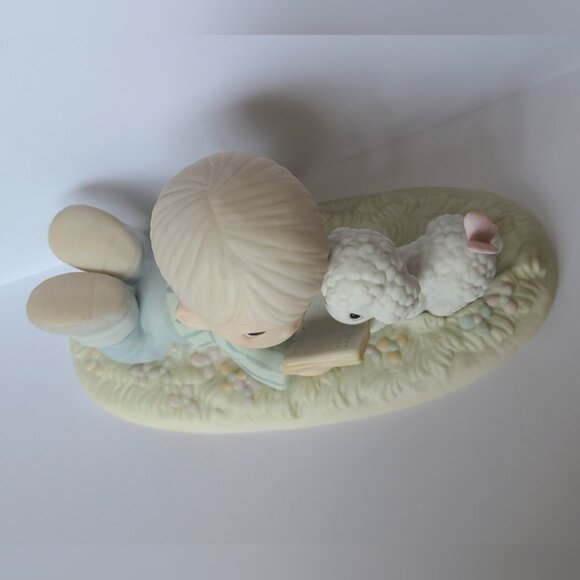 Vintage Precious Moments Special Edition Boy Lamb Collectible Porcelain Figurine - Picture 4 of 7